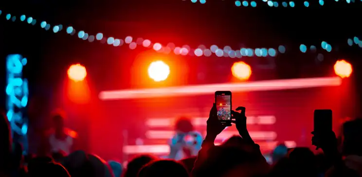 Drake to announce a 2025 tour soon? Is Drake about to embark on a major tour of Germany?